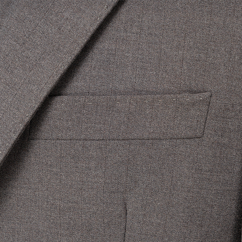 Men's Two-button Three-piece Suit with  Peaked Lapel
