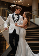 Esmoquin blanco de 3 piezas con solapa negra y un botón para hombre