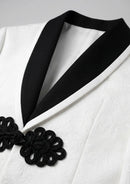 Esmoquin blanco de 3 piezas con solapa negra y estampado floral de jacquard para hombre