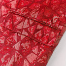 Esmoquin rojo con mosaico geométrico y lentejuelas para hombre