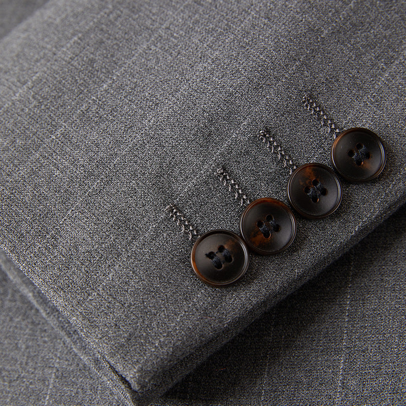 men grey suits details - 1