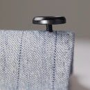 Traje elegante de 3 piezas con estampado de rayas verticales en gris claro para hombre